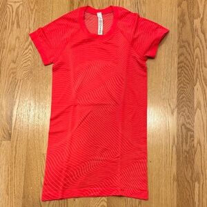 Lululemon swiftly S/S Size 4
